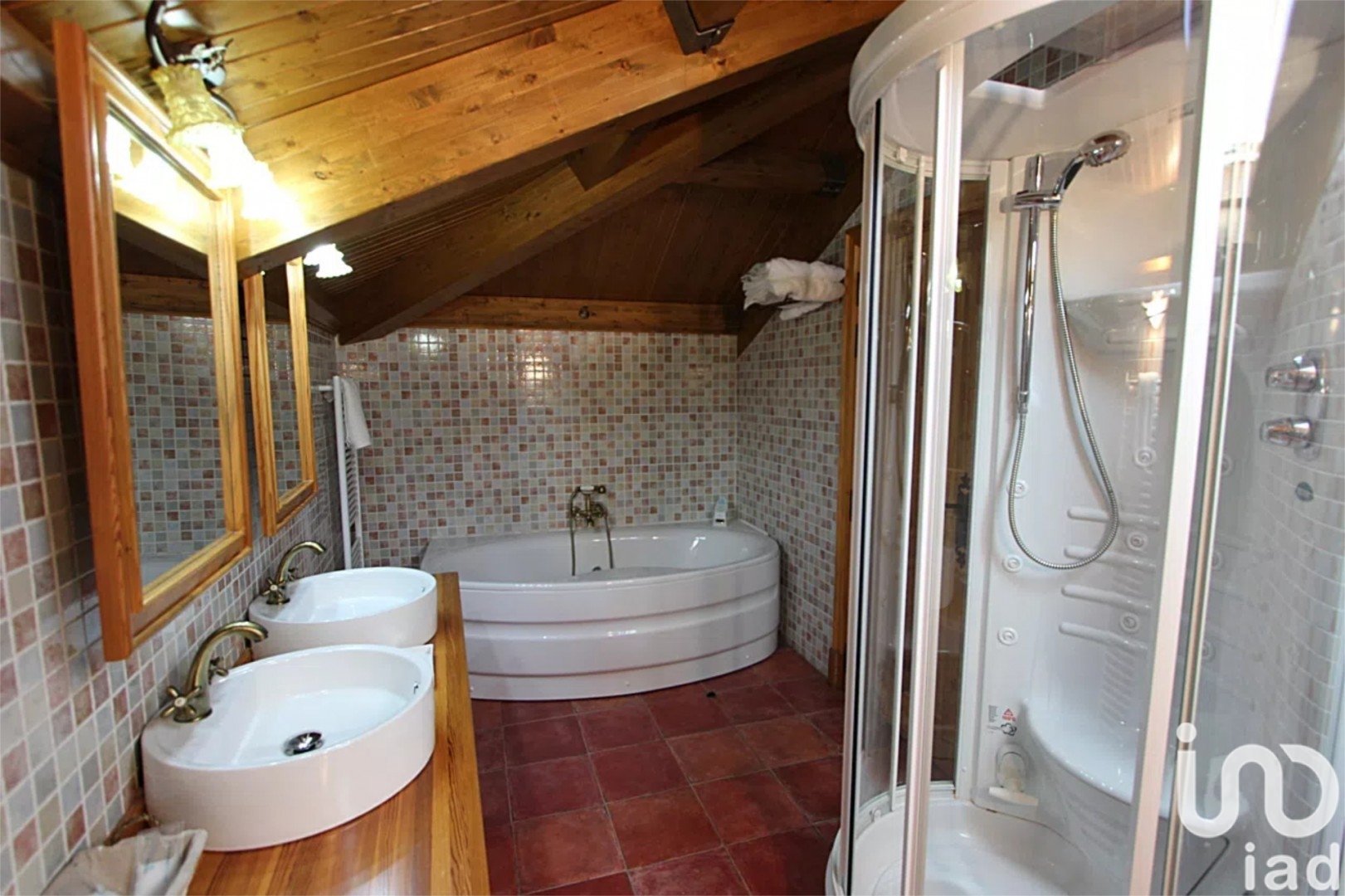Hotelli Palencia, Espanja 10 makuuhuonetta, 840 m2 No. 153605