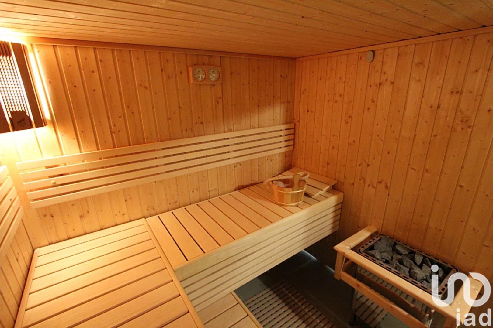 Hotelli Palencia, Espanja 10 makuuhuonetta, 840 m2 No. 153605