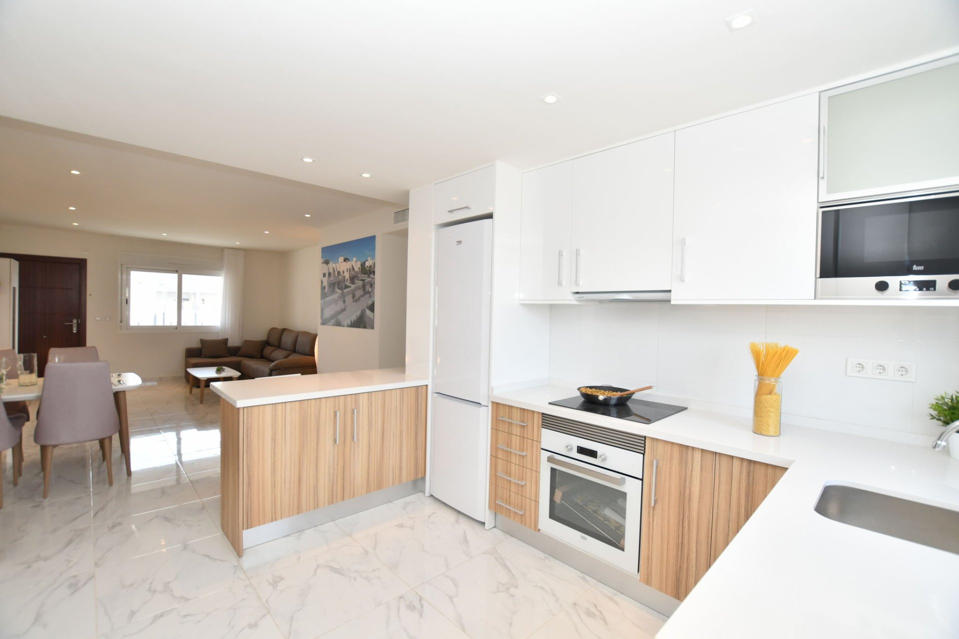 Apartamento en San Miguel de Salinas, Alicante, España 2 dormitorios, 75 m2 No. 177301