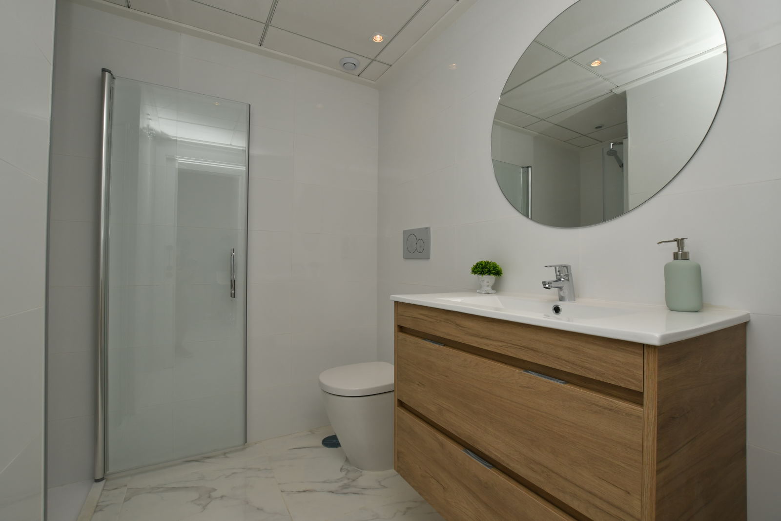 Apartamento en San Miguel de Salinas, Alicante, España 2 dormitorios, 75 m2 No. 177301