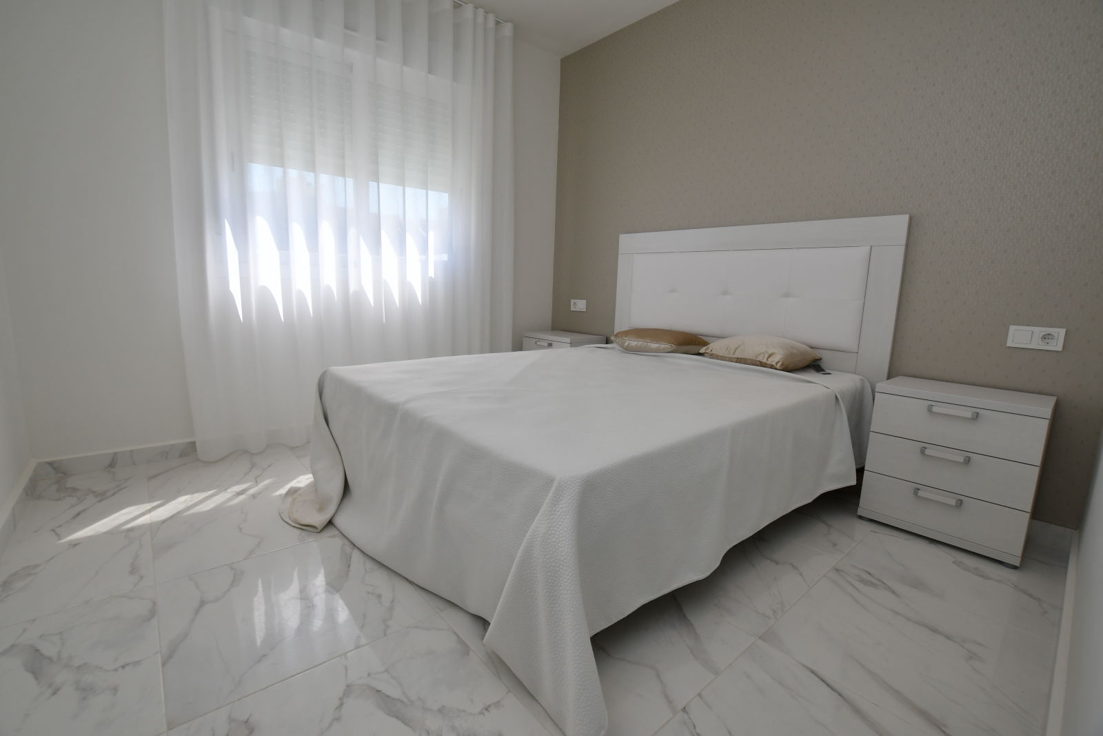 Apartamento en San Miguel de Salinas, Alicante, España 2 dormitorios, 75 m2 No. 177301