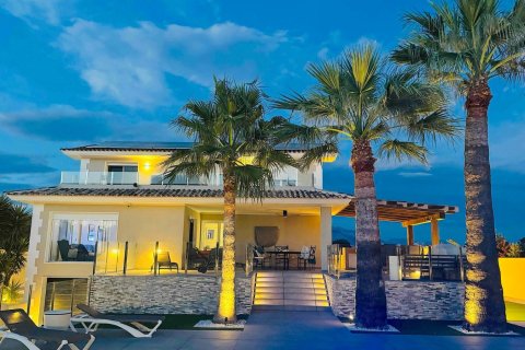 Huvila Albir, Alicante, Espanja 4 makuuhuonetta, 350 m2 No. 179597