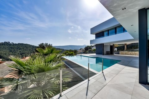 Villa a Javea, Alicante, Spagna 3 camere da letto, 372 mq. N° 179600