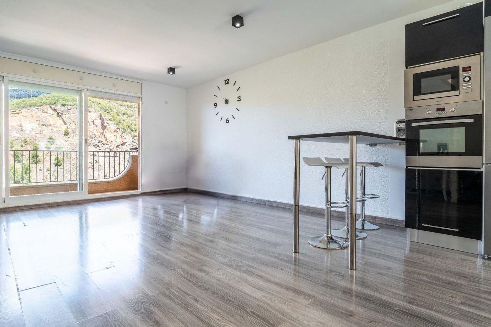 Radhus i Sitges, Barcelona, Spanien 4 sovrum, 171 kvm. Nr. 167614