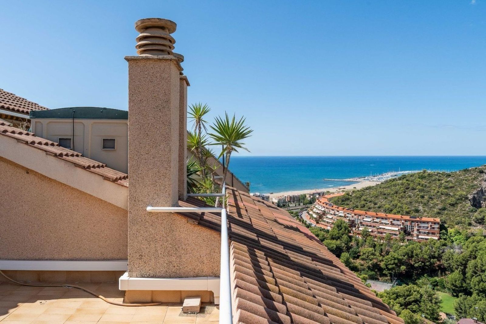 Radhus i Sitges, Barcelona, Spanien 4 sovrum, 171 kvm. Nr. 167614