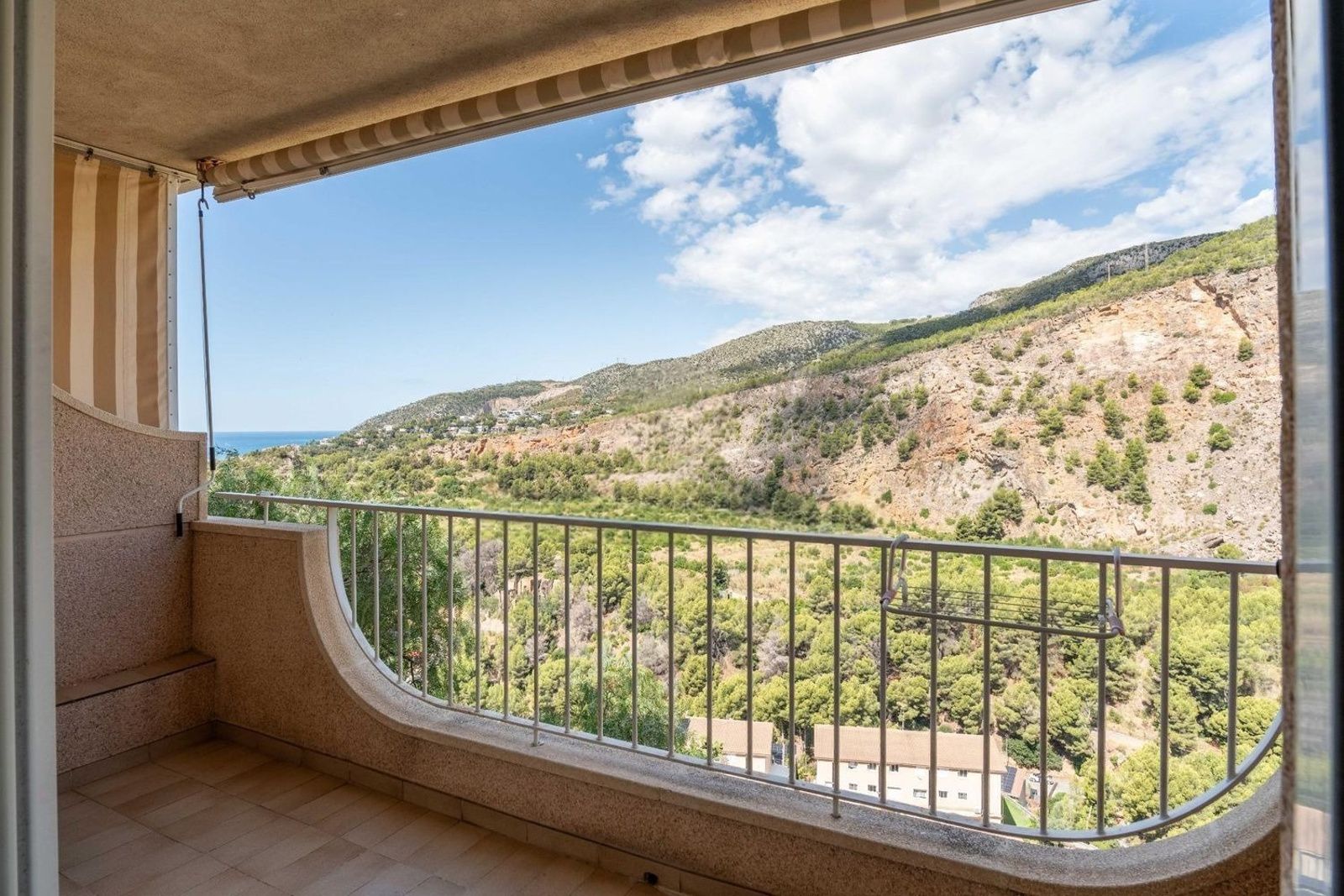 Radhus i Sitges, Barcelona, Spanien 4 sovrum, 171 kvm. Nr. 167614