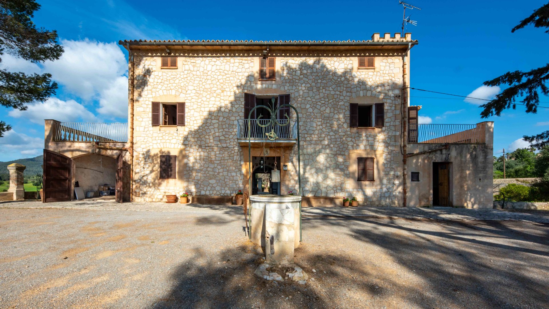 Finca in Establiments, Mallorca, Spain 6 bedrooms, 1065 sq.m. No. 160930