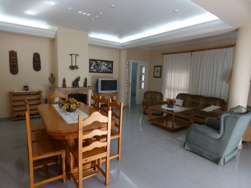 Willa w Almoradi, Alicante, Hiszpania 4 sypialnie, 405 mkw. nr 151835