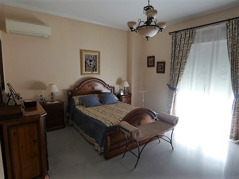 Willa w Almoradi, Alicante, Hiszpania 4 sypialnie, 405 mkw. nr 151835