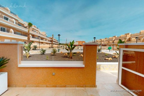 Apartment à Pilar de la Horadada, Alicante, Espagne 3 chambres, 77 m2 No. 108933