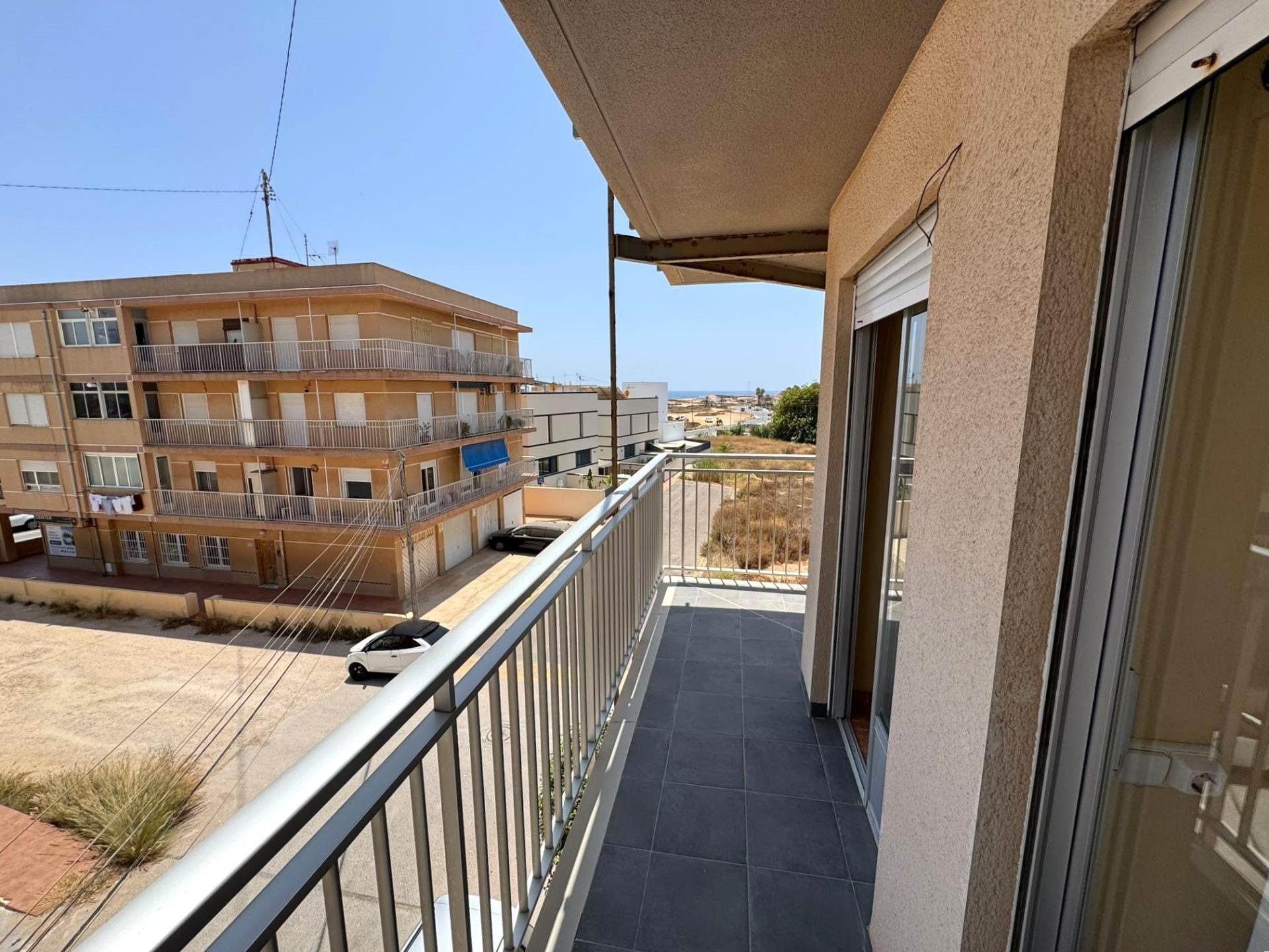 Appartamento a Torrevieja, Alicante, Spagna 3 camere da letto, 80 mq. N° 190102