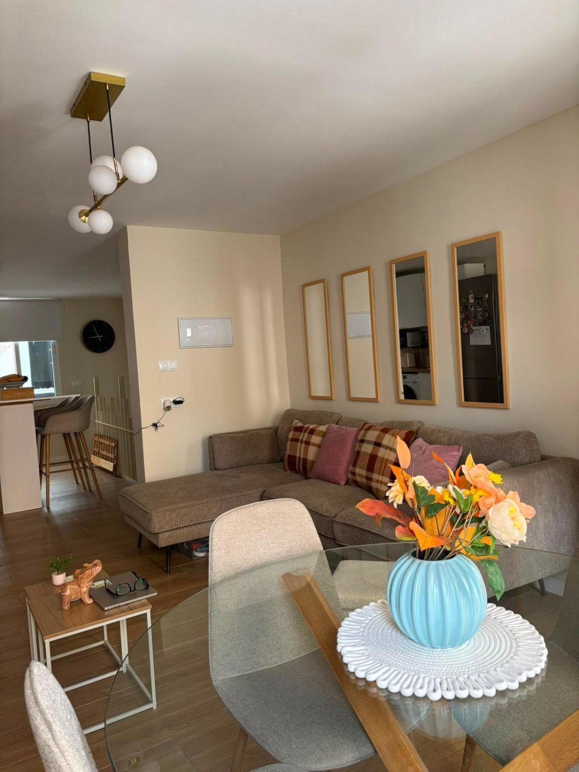 Villa à Torrevieja, Alicante, Espagne 4 chambres, 180 m2 No. 190182