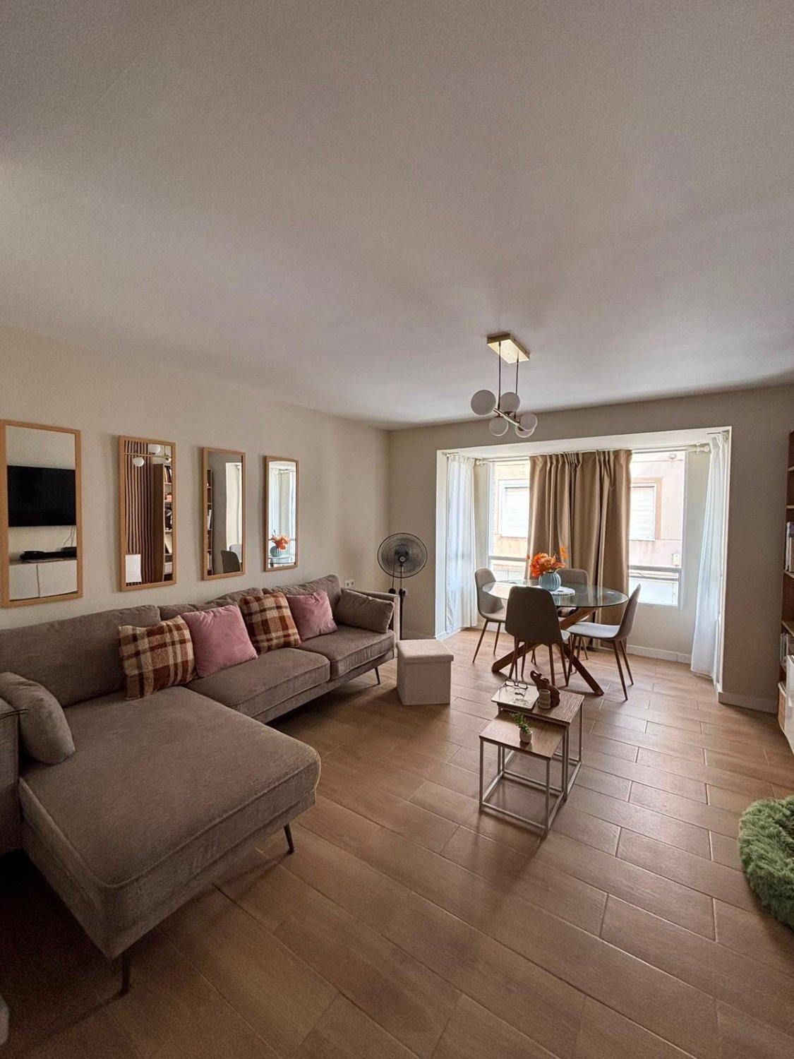 Villa à Torrevieja, Alicante, Espagne 4 chambres, 180 m2 No. 190182