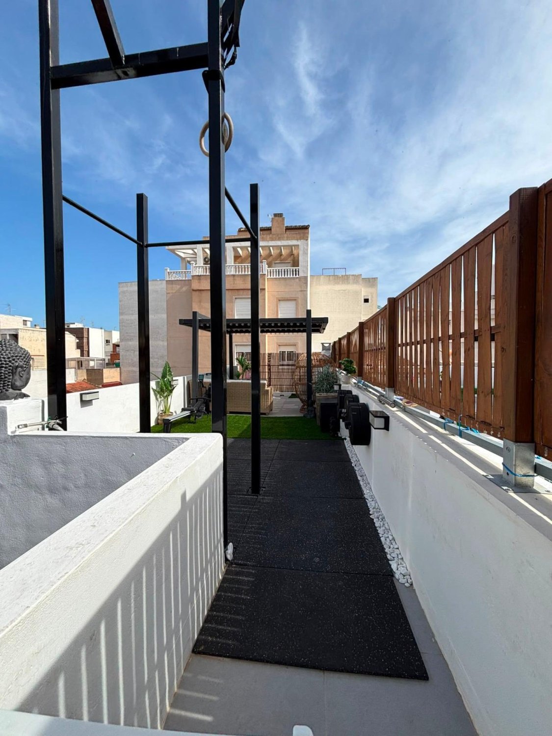 Villa à Torrevieja, Alicante, Espagne 4 chambres, 180 m2 No. 190182