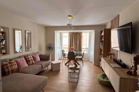 Villa in Torrevieja, Alicante, Spain 4 bedrooms, 180 sq.m. No. 190182