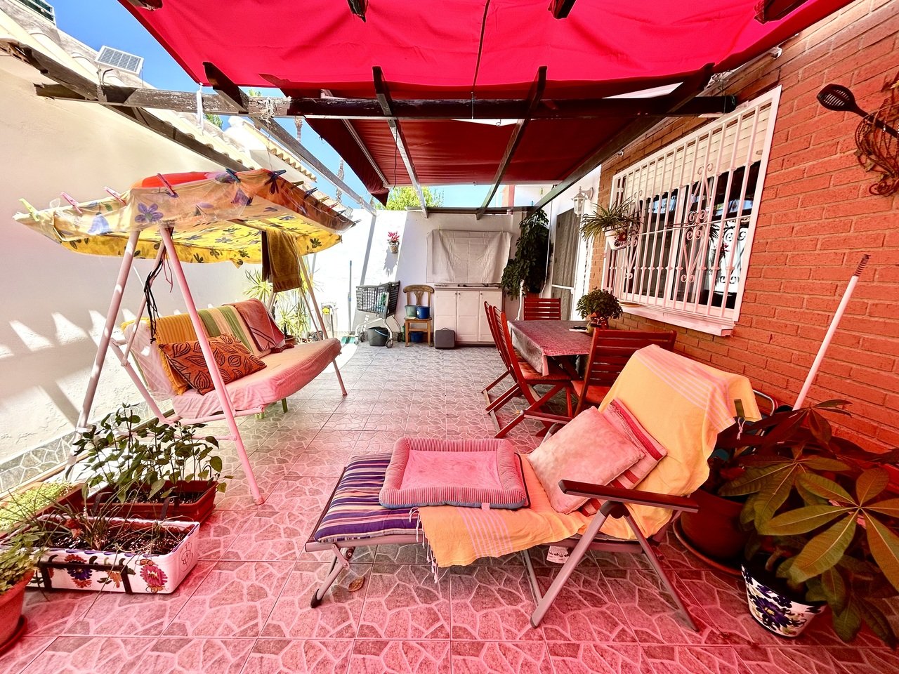 Townhouse in Torrevieja, Alicante, Spain 2 bedrooms, 71 sq.m. No. 190179