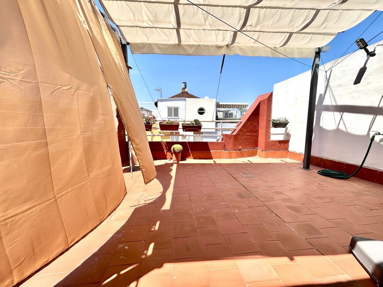 Townhouse in Torrevieja, Alicante, Spain 2 bedrooms, 71 sq.m. No. 190179