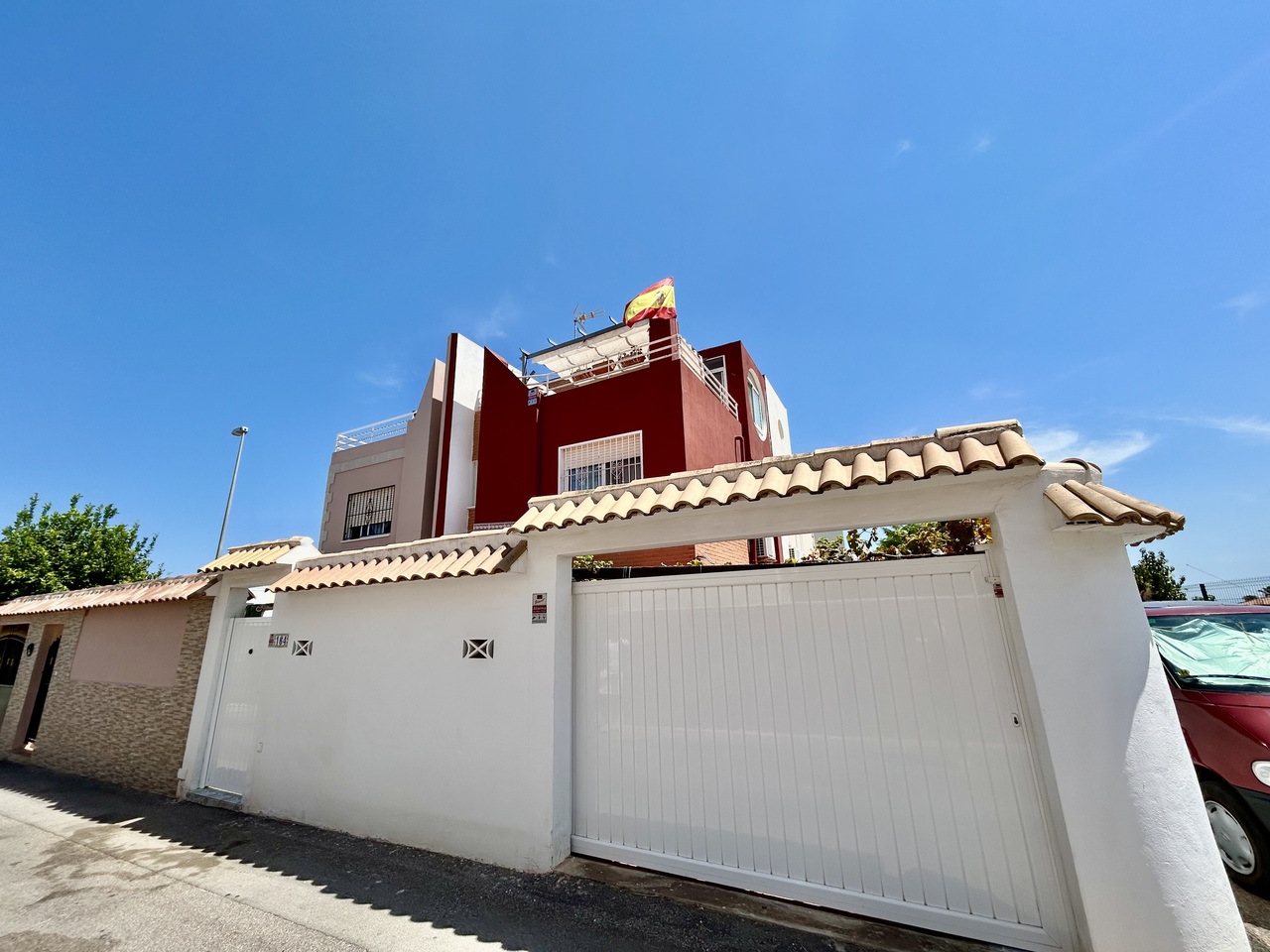 Townhouse in Torrevieja, Alicante, Spain 2 bedrooms, 71 sq.m. No. 190179