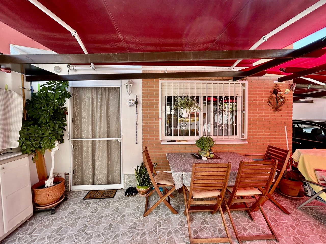Townhouse in Torrevieja, Alicante, Spain 2 bedrooms, 71 sq.m. No. 190179