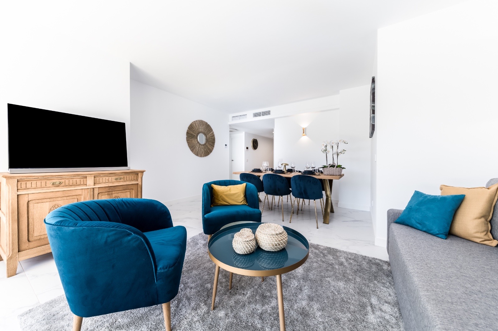 Apartamento en Torrevieja, Alicante, España 2 dormitorios, 90 m2 No. 190178