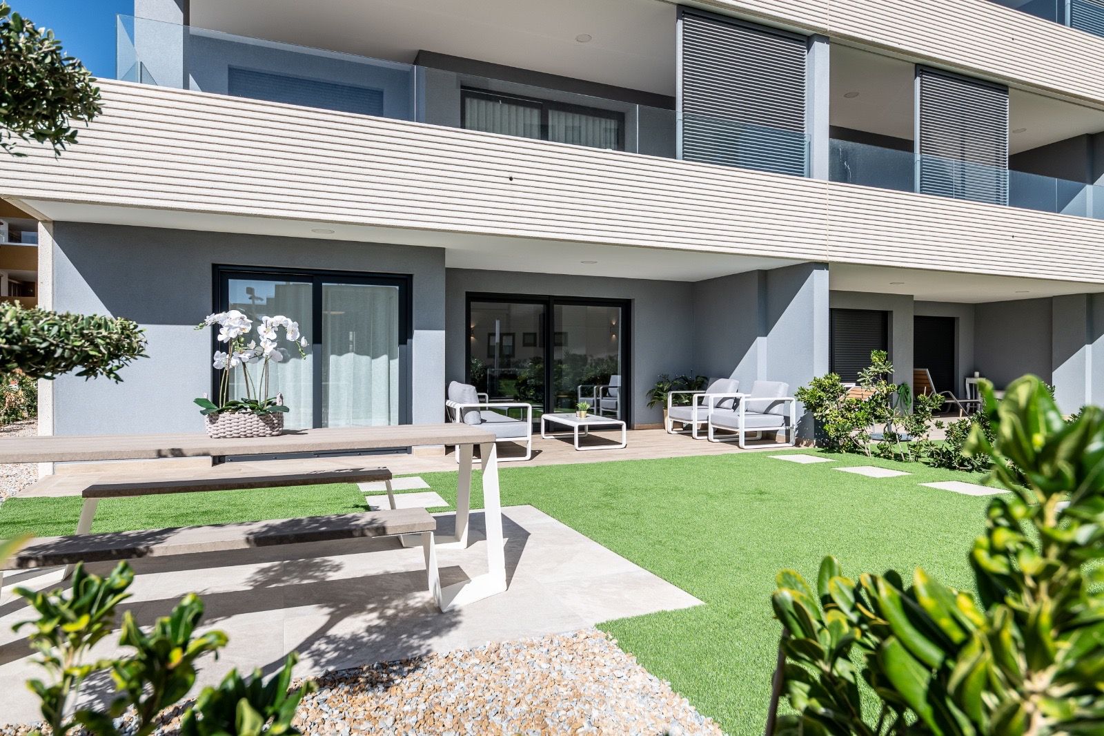 Apartamento en Torrevieja, Alicante, España 2 dormitorios, 90 m2 No. 190178