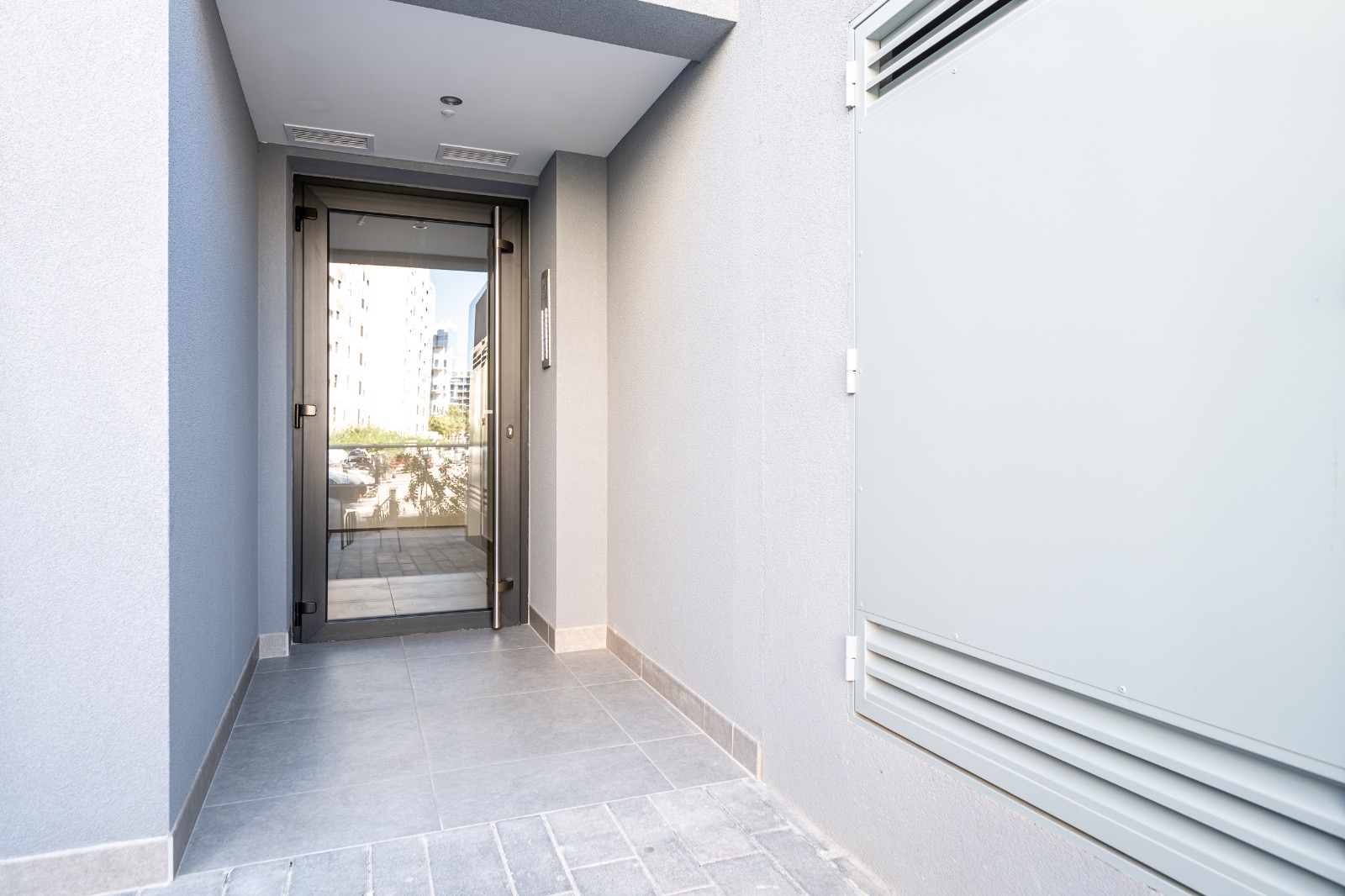 Apartamento en Torrevieja, Alicante, España 2 dormitorios, 90 m2 No. 190178