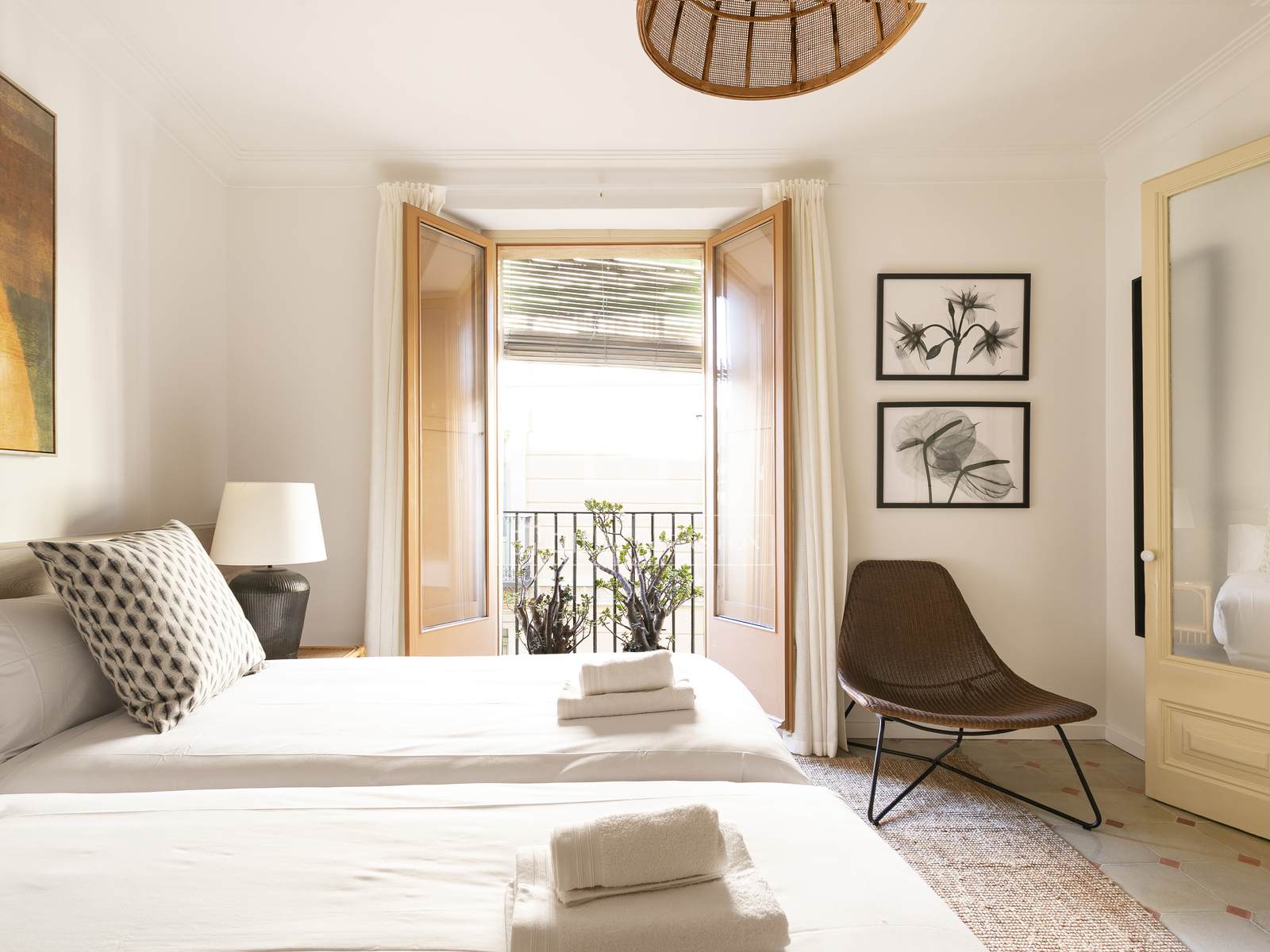 Apartment à Barcelona, Espagne 3 chambres, 87 m2 No. 161406