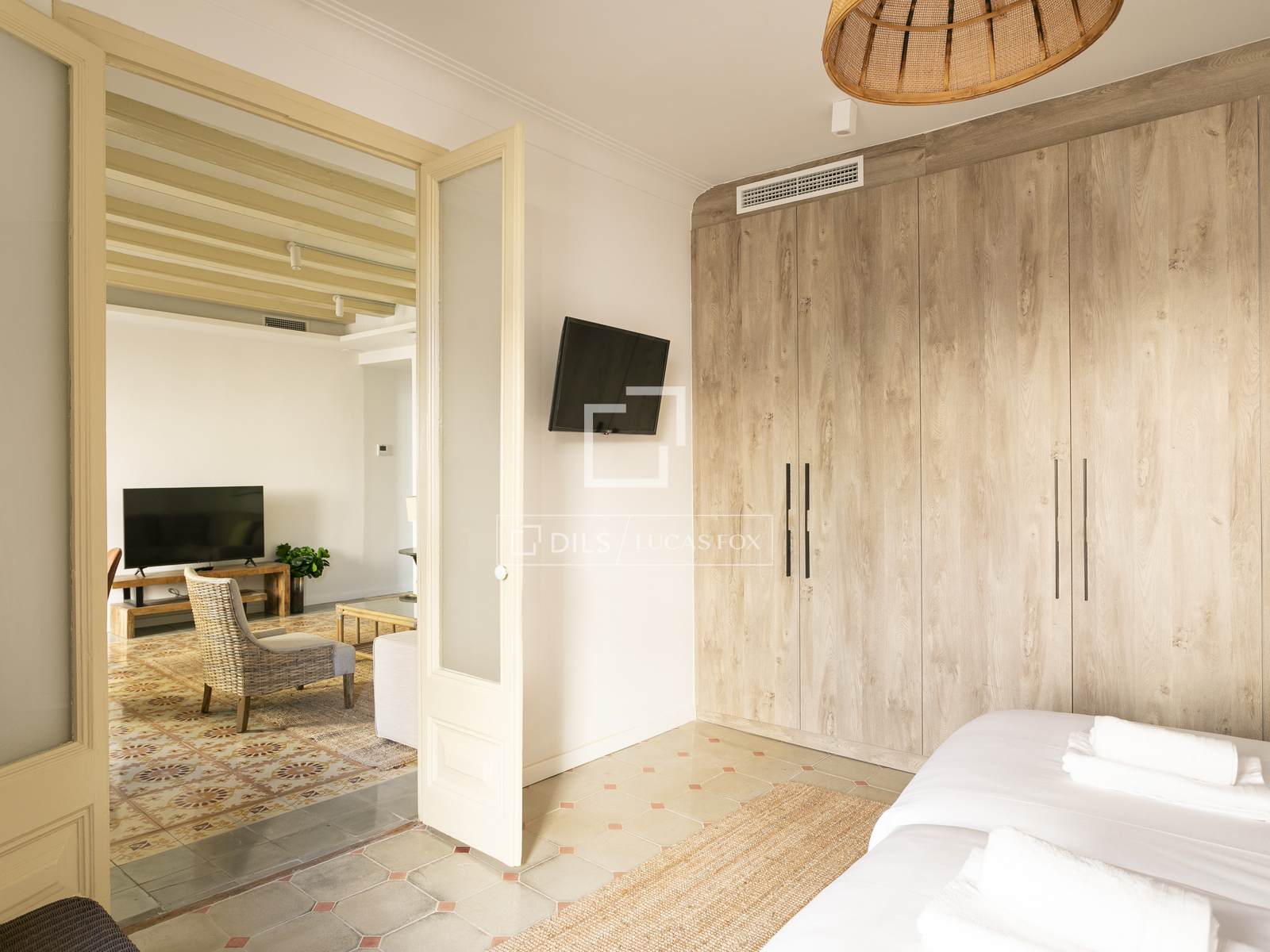 Apartment à Barcelona, Espagne 3 chambres, 87 m2 No. 161406