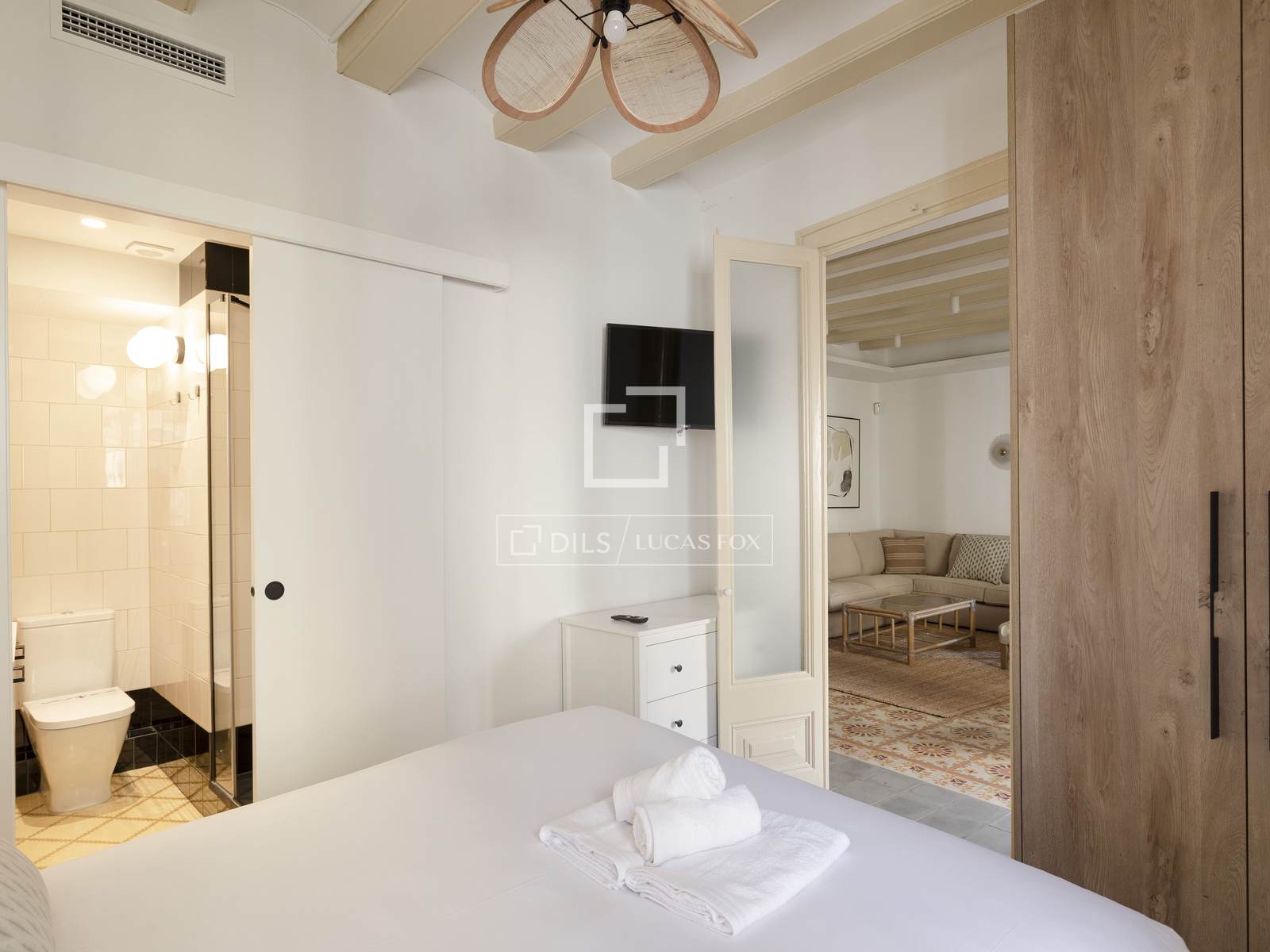 Apartment à Barcelona, Espagne 3 chambres, 87 m2 No. 161406