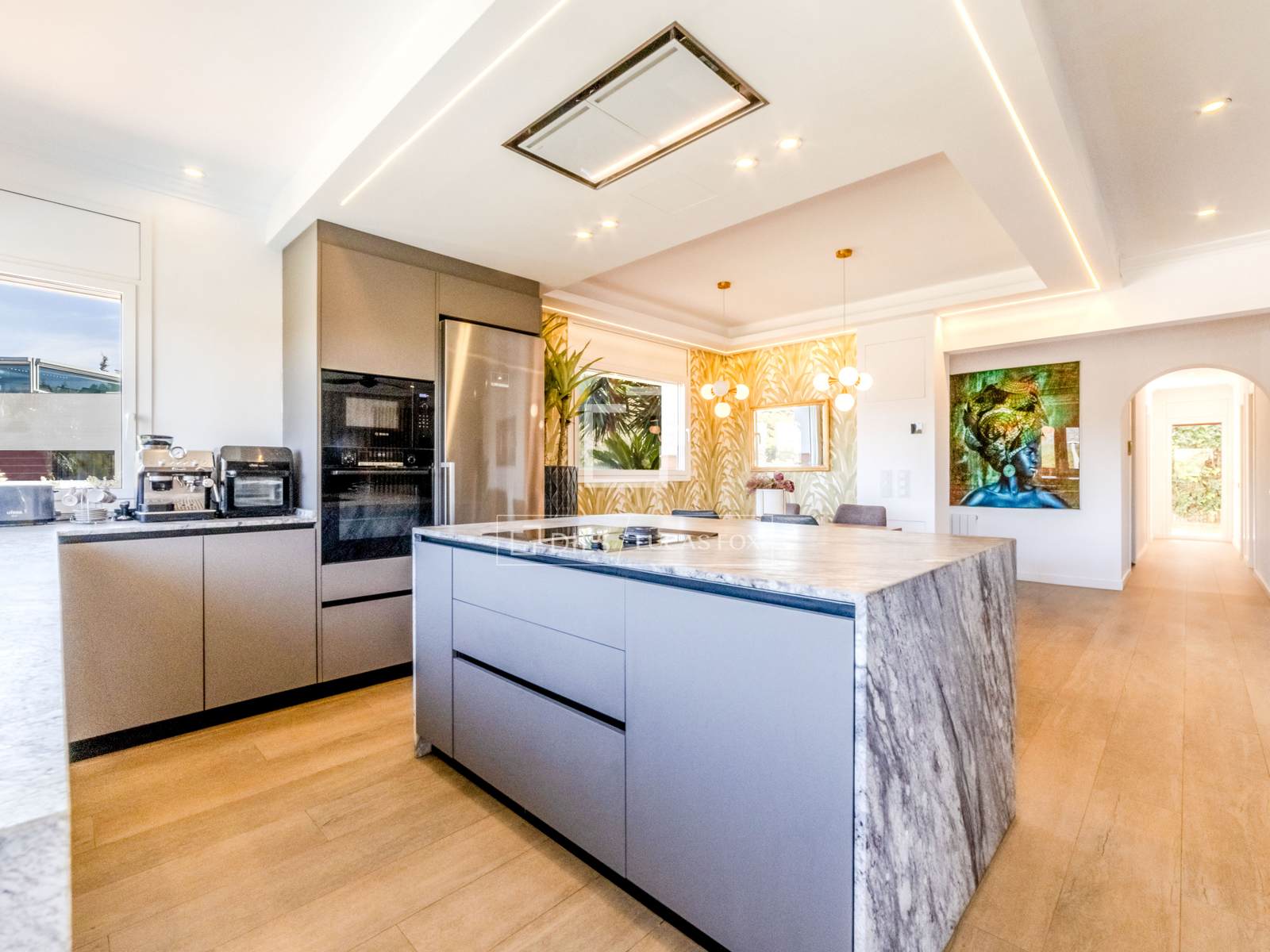 Villa in Sitges, Barcelona, Spain 5 bedrooms, 178 sq.m. No. 161411