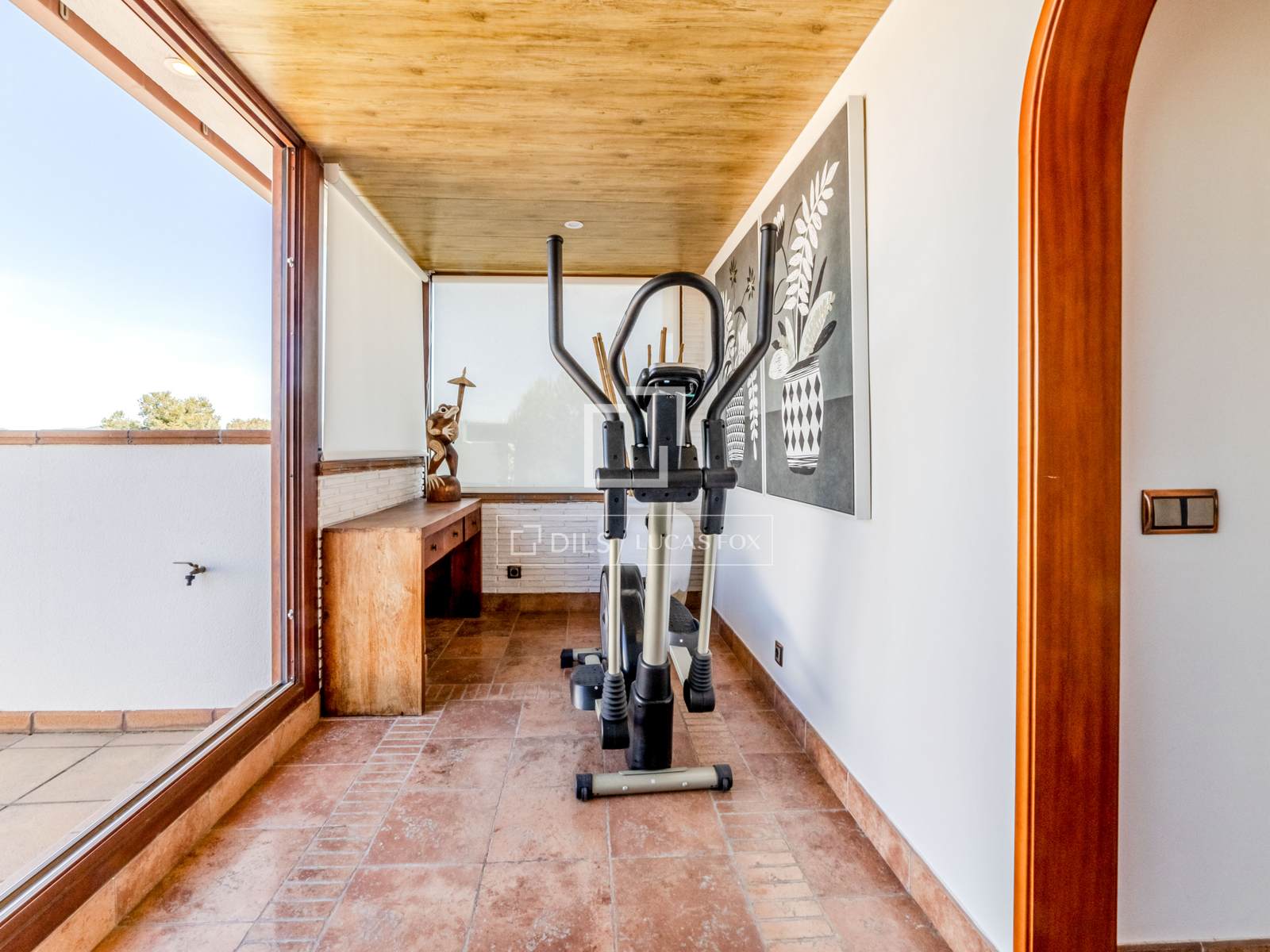 Villa in Sitges, Barcelona, Spain 5 bedrooms, 178 sq.m. No. 161411