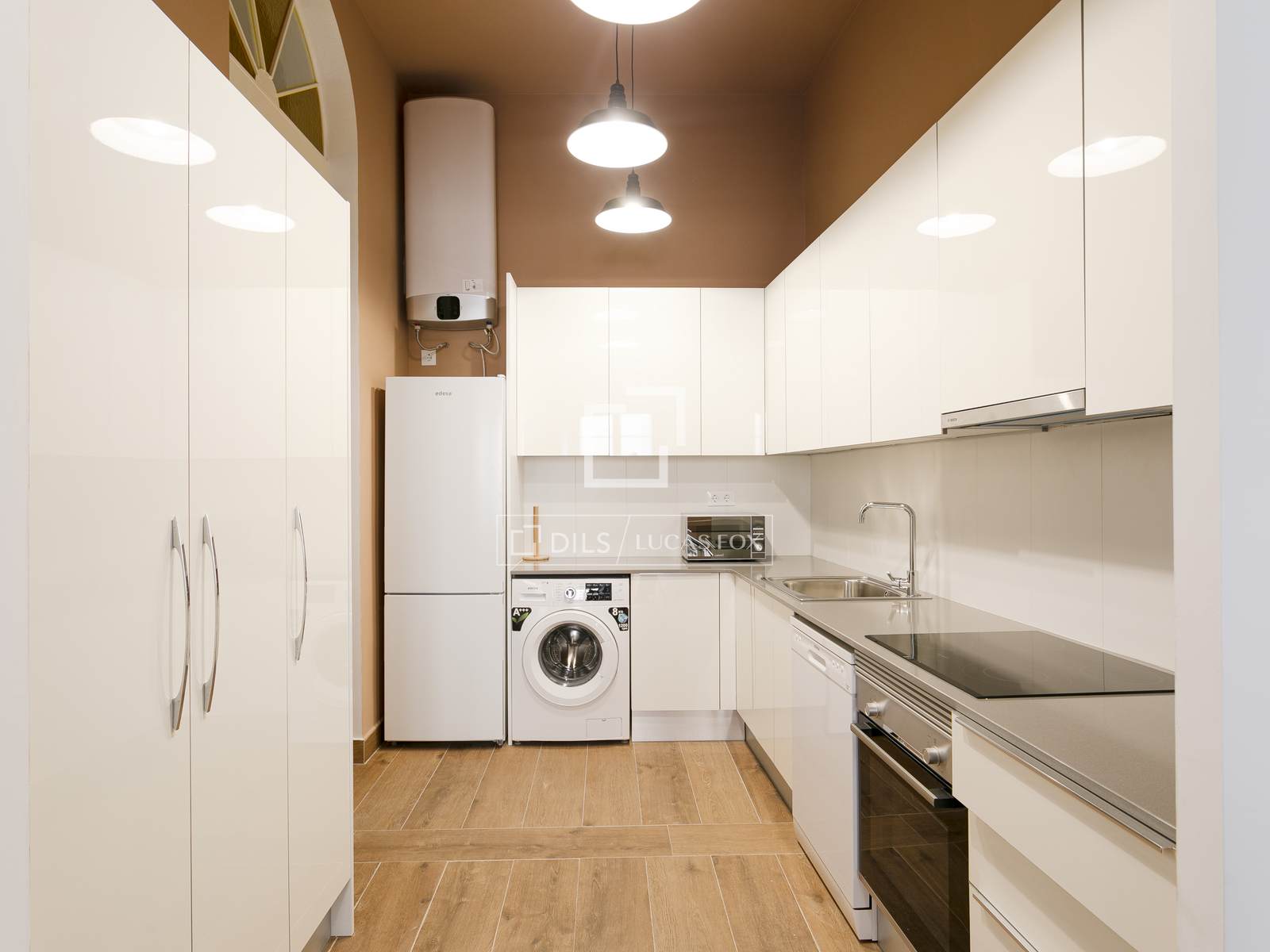 Apartament w Barcelona, Hiszpania 2 sypialnie, 105 mkw. nr 161407
