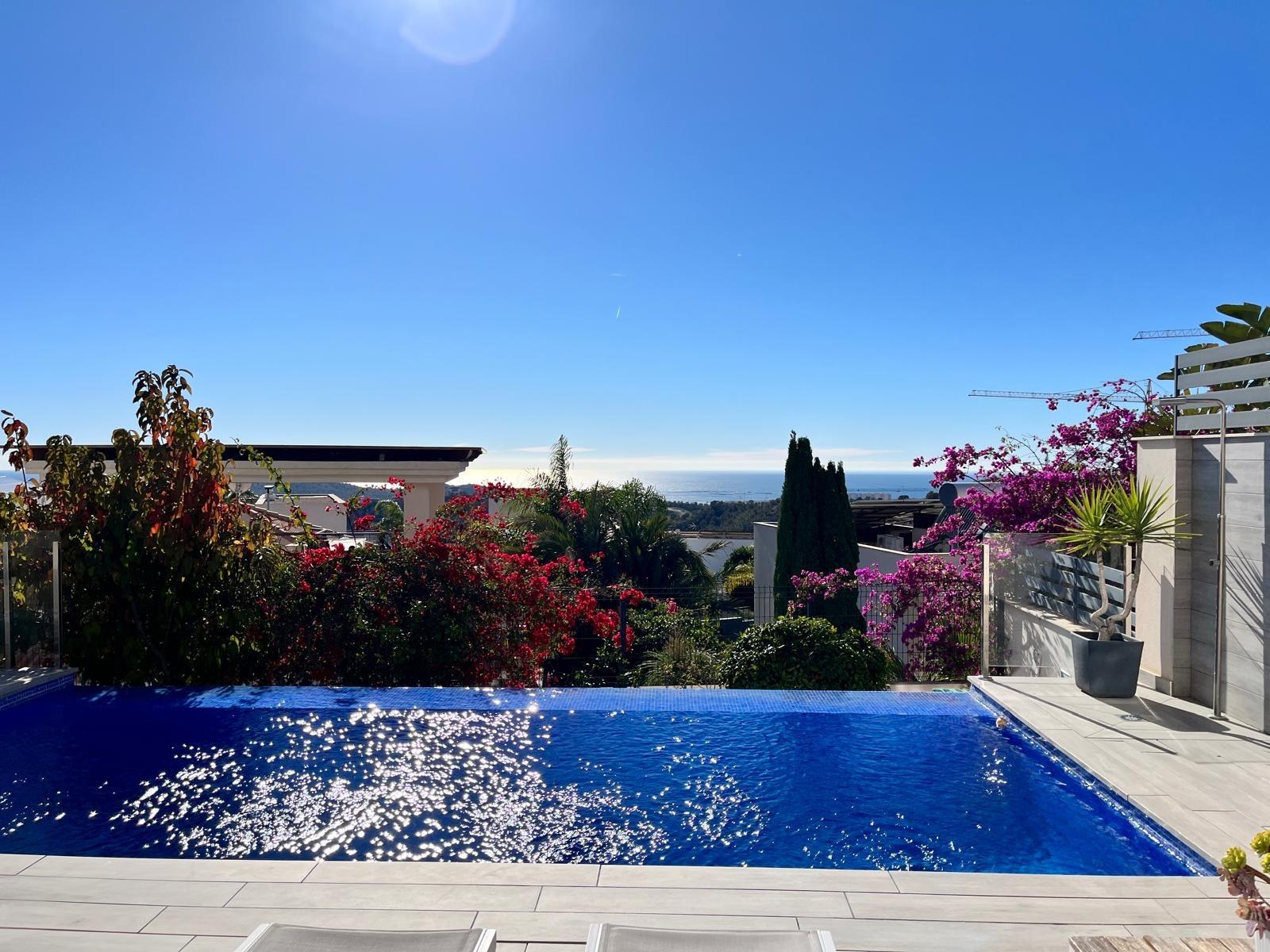 Villa à Finestrat, Alicante, Espagne 3 chambres, 140 m2 No. 165258