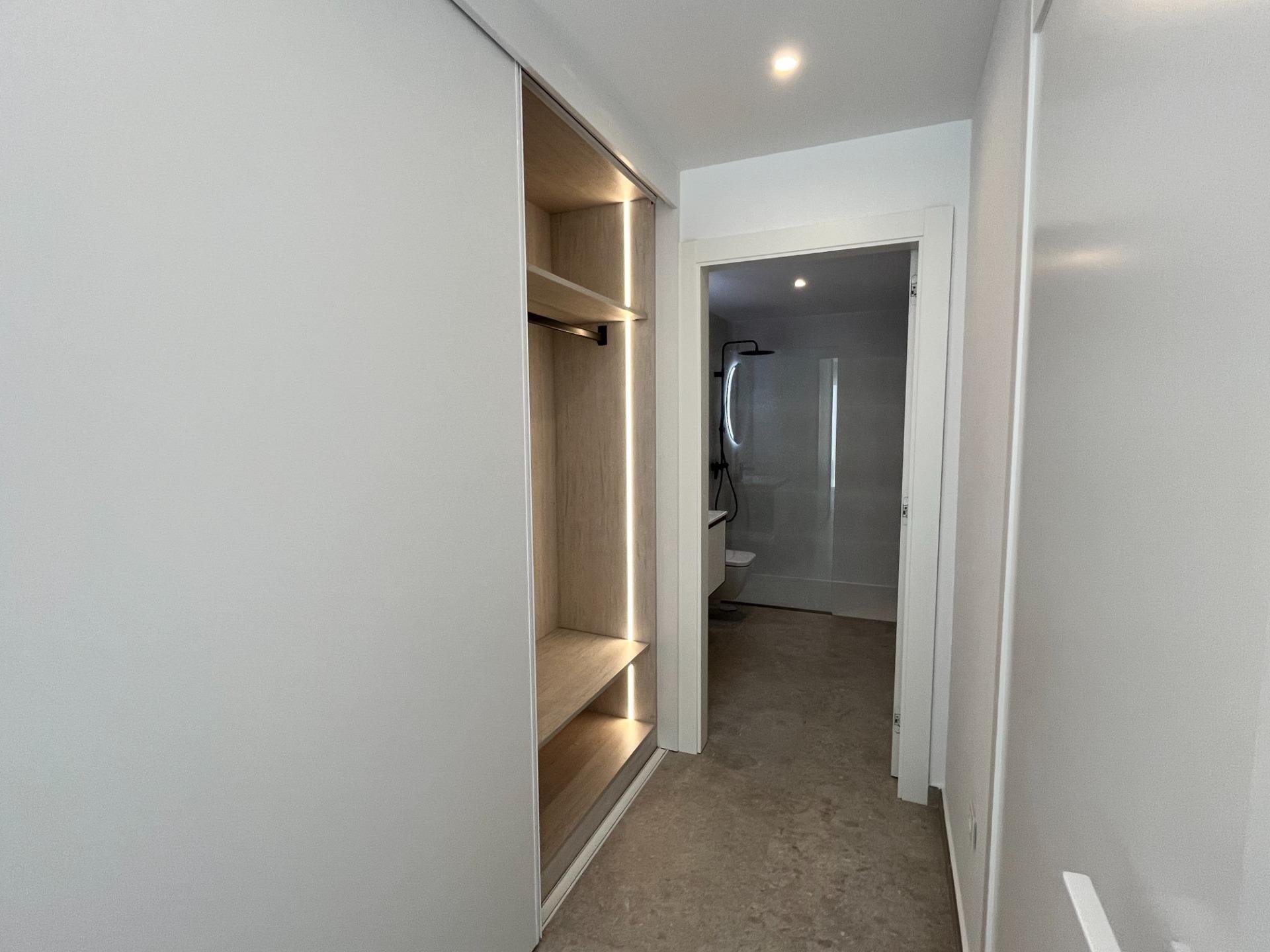 Apartment in Torrevieja, Alicante, Spain 3 bedrooms, 110 sq.m. No. 139465