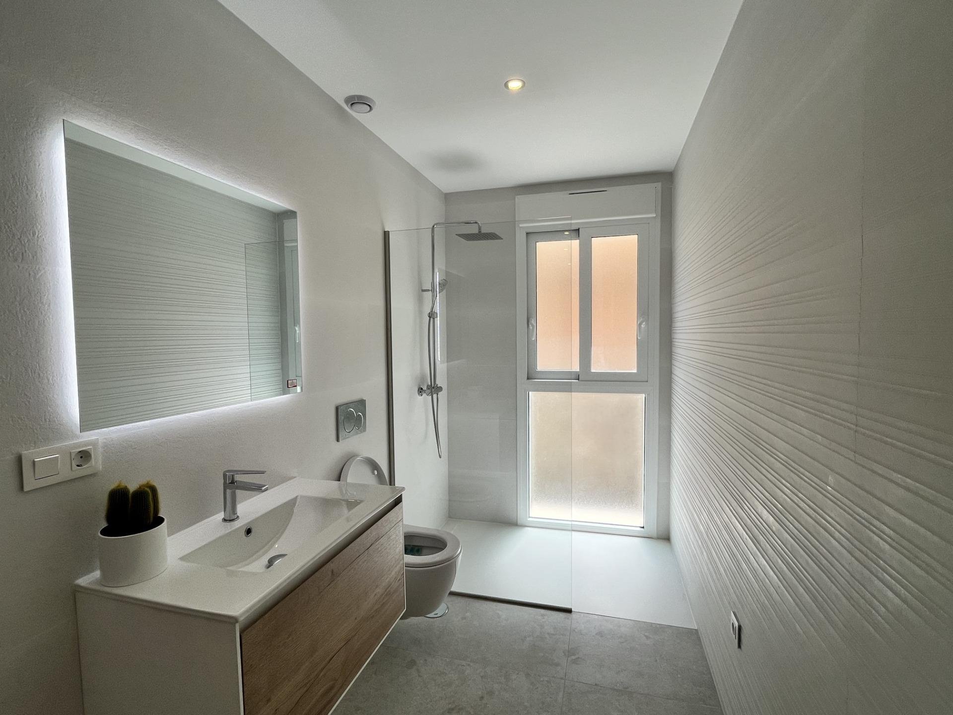 Apartment in Torrevieja, Alicante, Spain 3 bedrooms, 110 sq.m. No. 139465
