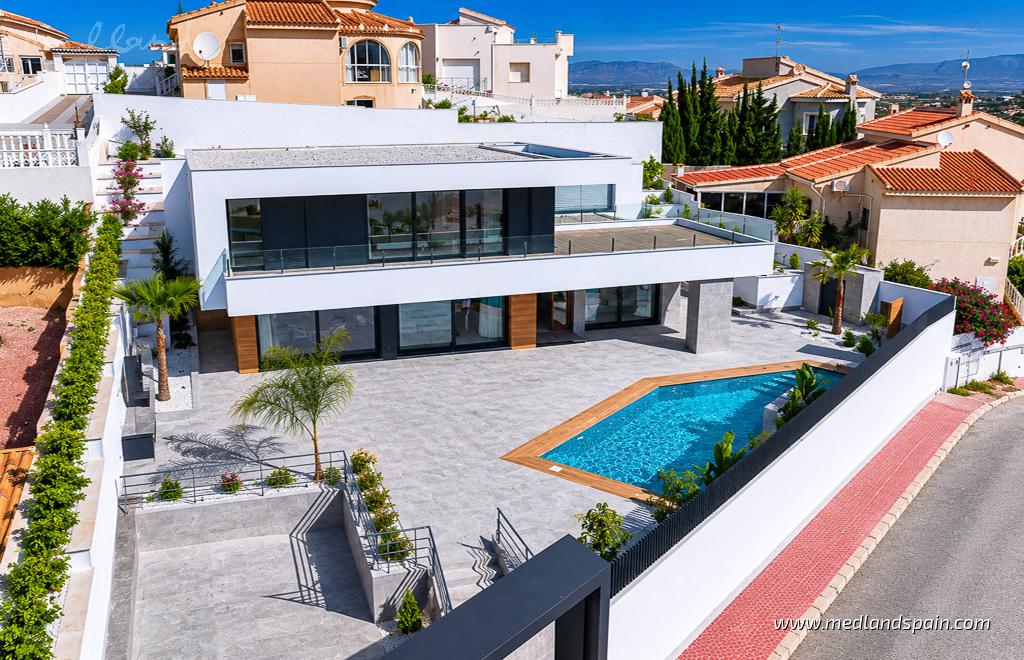 Villa in Rojales, Alicante, Spanien 4 Schlafzimmer, 203 m2 Nr. 168623