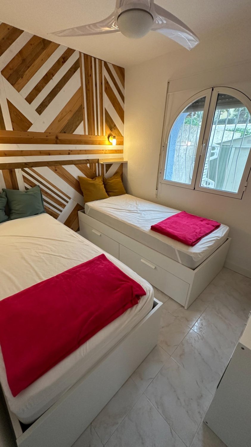 Bungalowi Cumbre Del Sol, Alicante, Espanja 67 m2 No. 165734