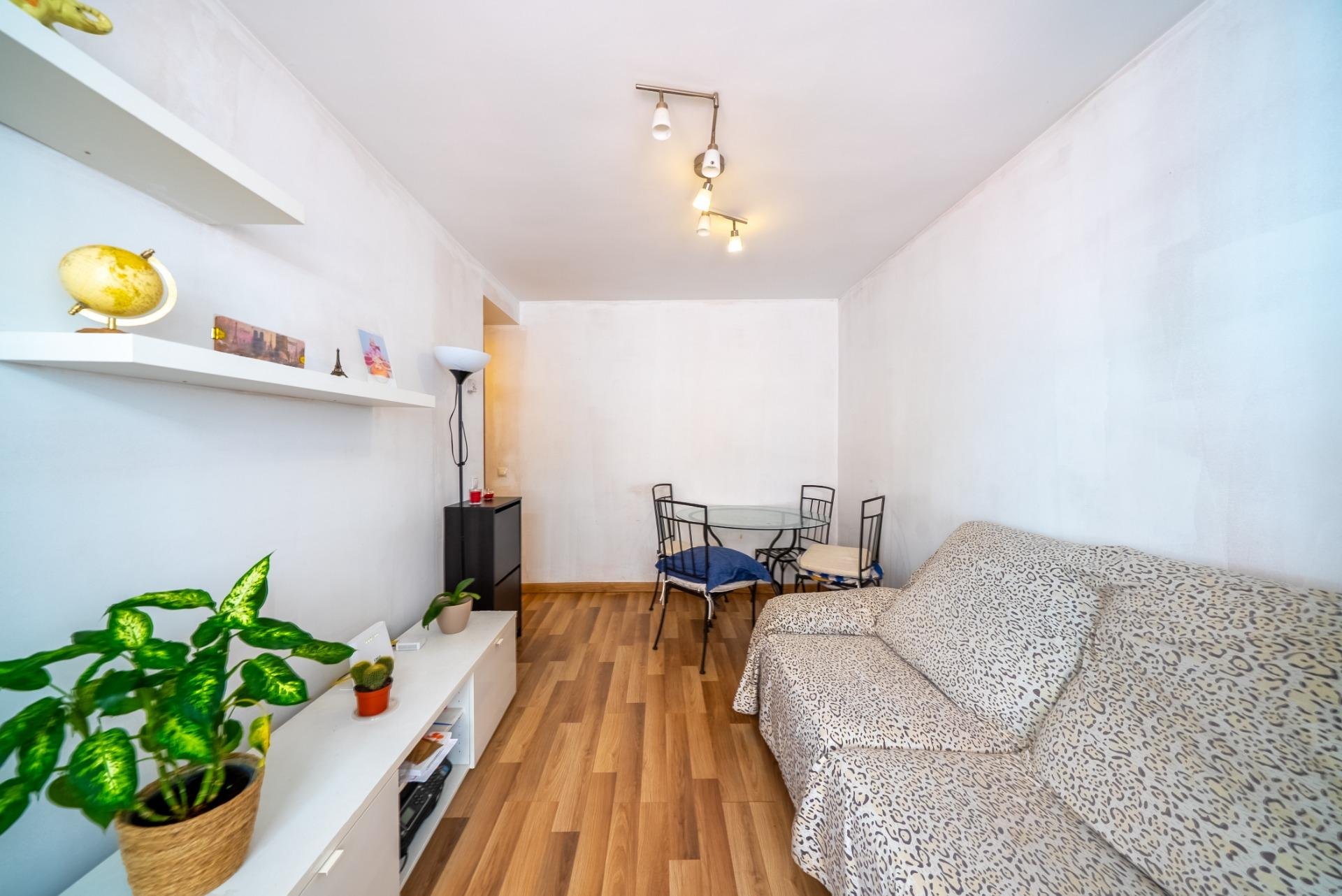 Dzīvoklis Madrid, Spānijā 2 istabas, 55 m2 Nr. 165737