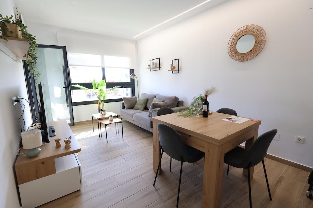 Dzīvoklis Alicante, Spānijā 2 istabas, 60 m2 Nr. 165738
