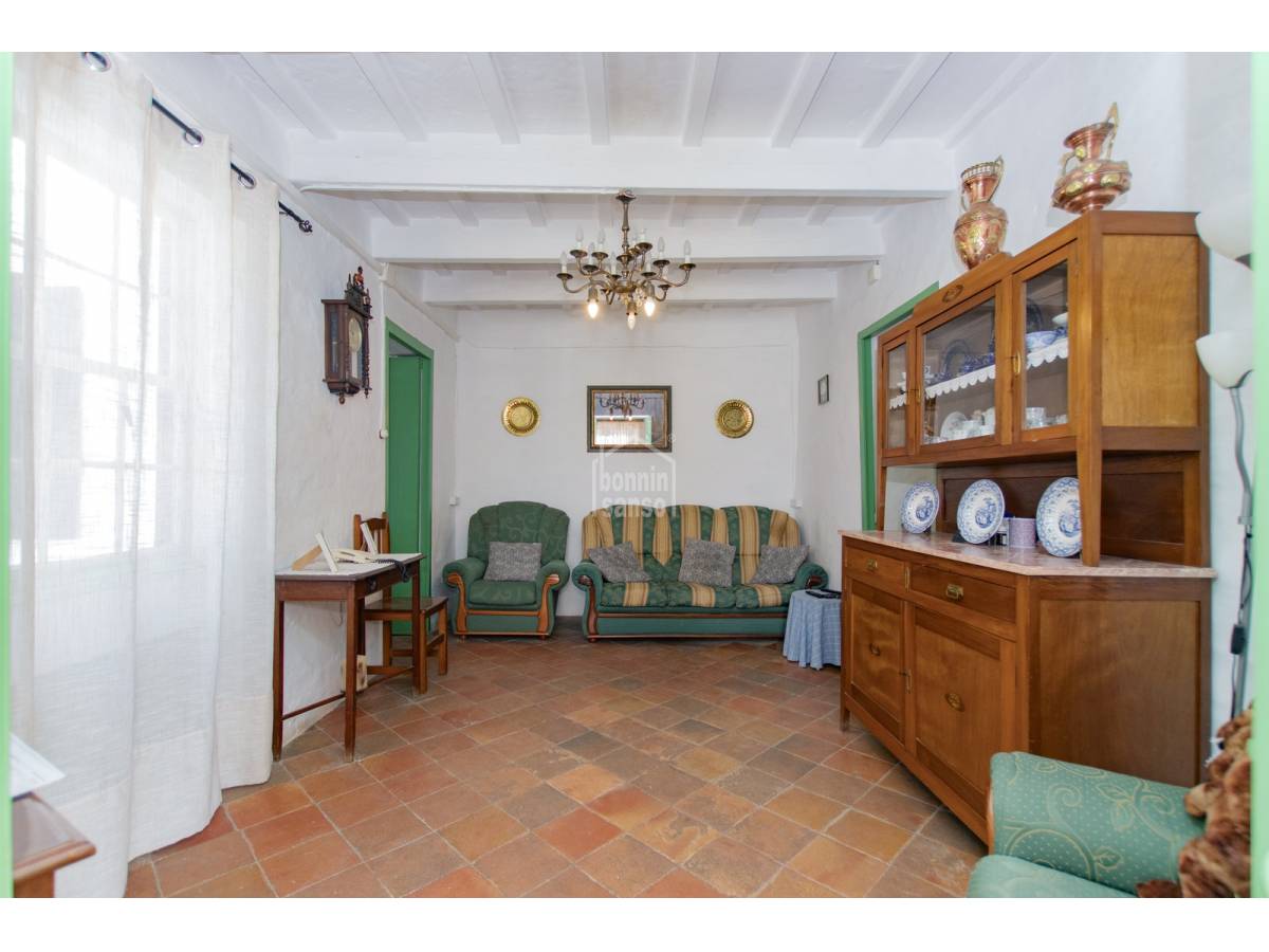 House in Es Castell, Menorca, Spanien 6 Schlafzimmer, 260 m2 Nr. 97180