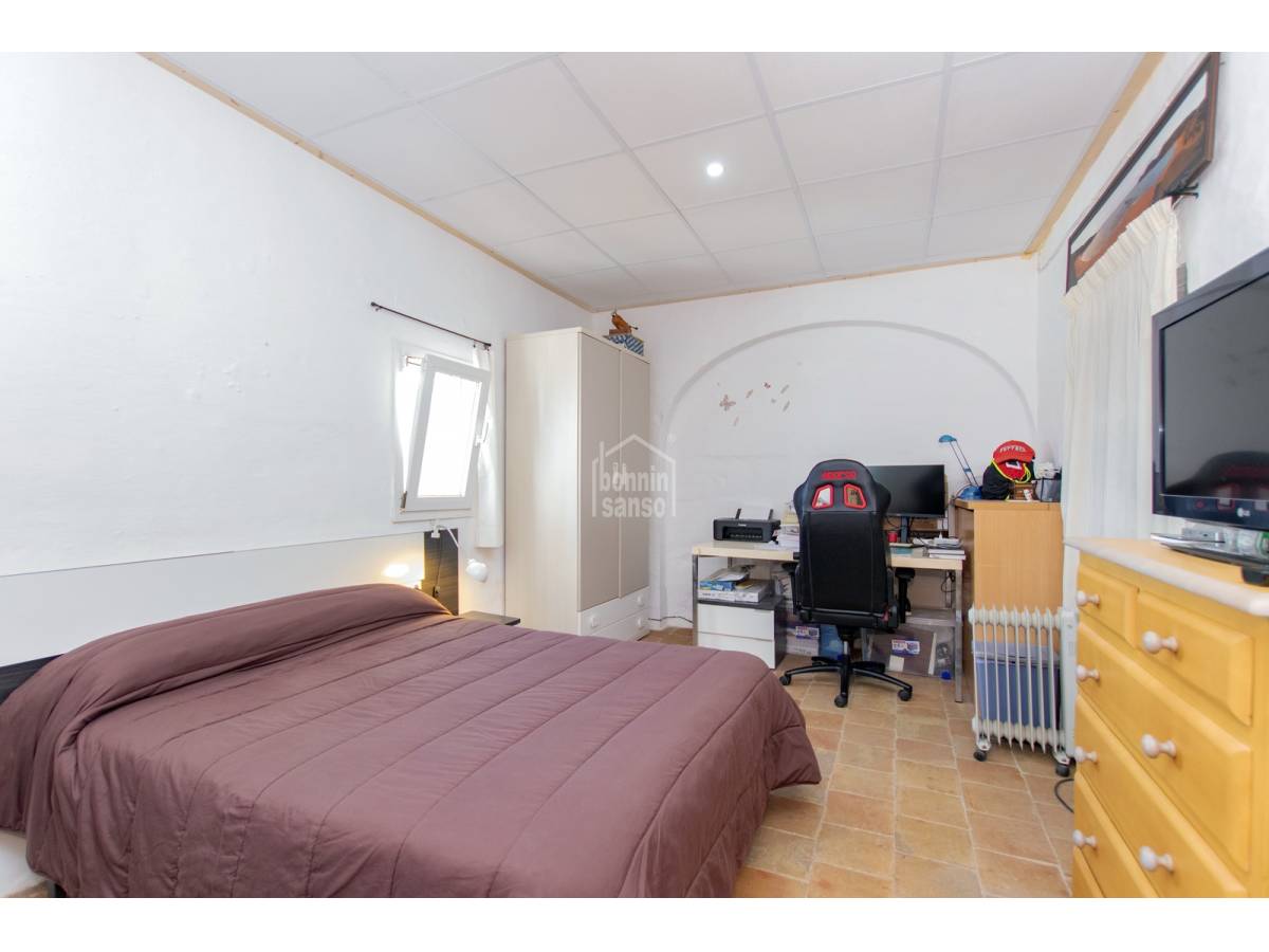 House in Es Castell, Menorca, Spanien 6 Schlafzimmer, 260 m2 Nr. 97180