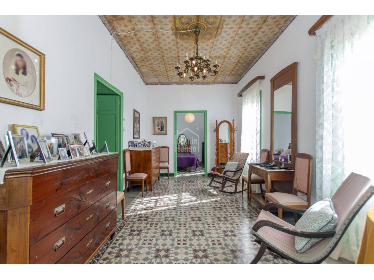 House in Es Castell, Menorca, Spanien 6 Schlafzimmer, 260 m2 Nr. 97180
