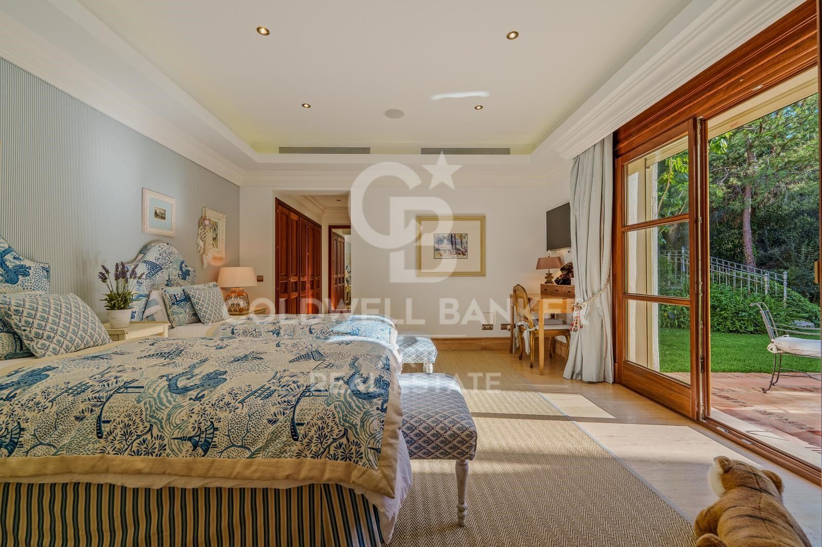 Villa in Marbella, Malaga, Spanien 6 Schlafzimmer, 712 m2 Nr. 157664
