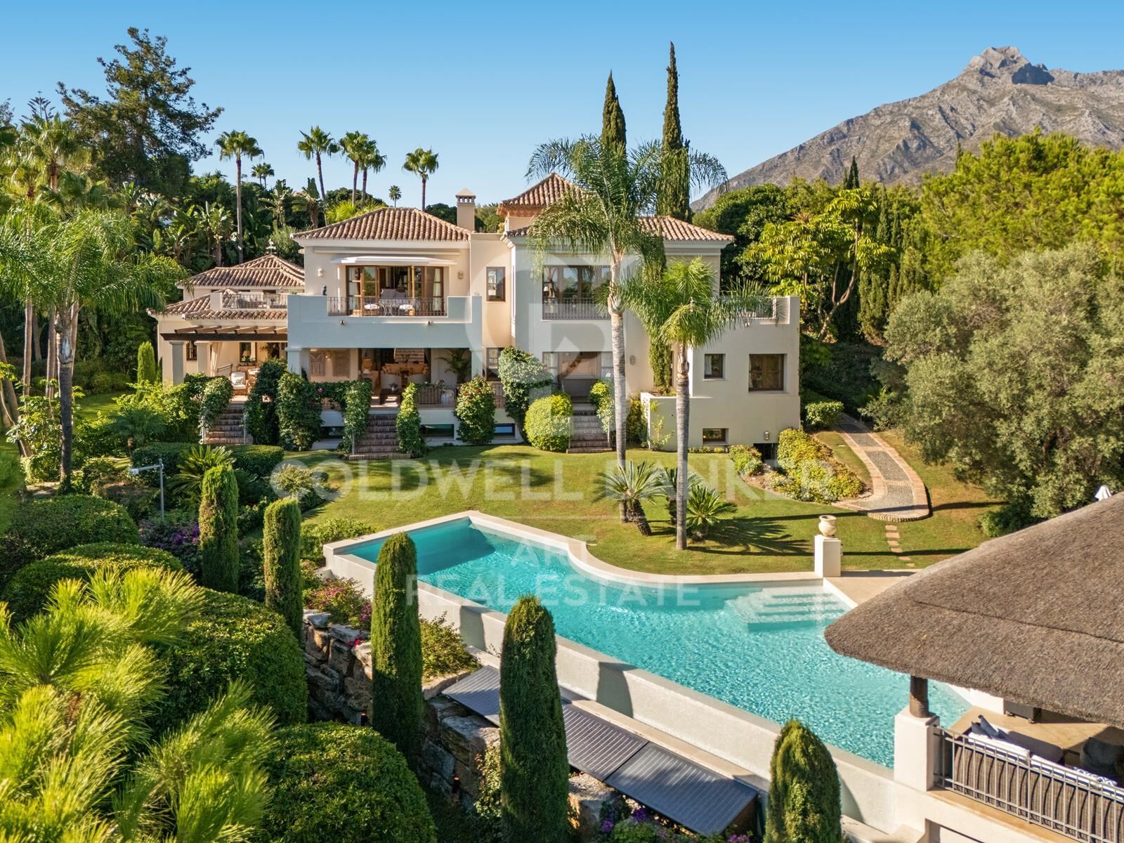 Villa in Marbella, Malaga, Spanien 6 Schlafzimmer, 712 m2 Nr. 157664