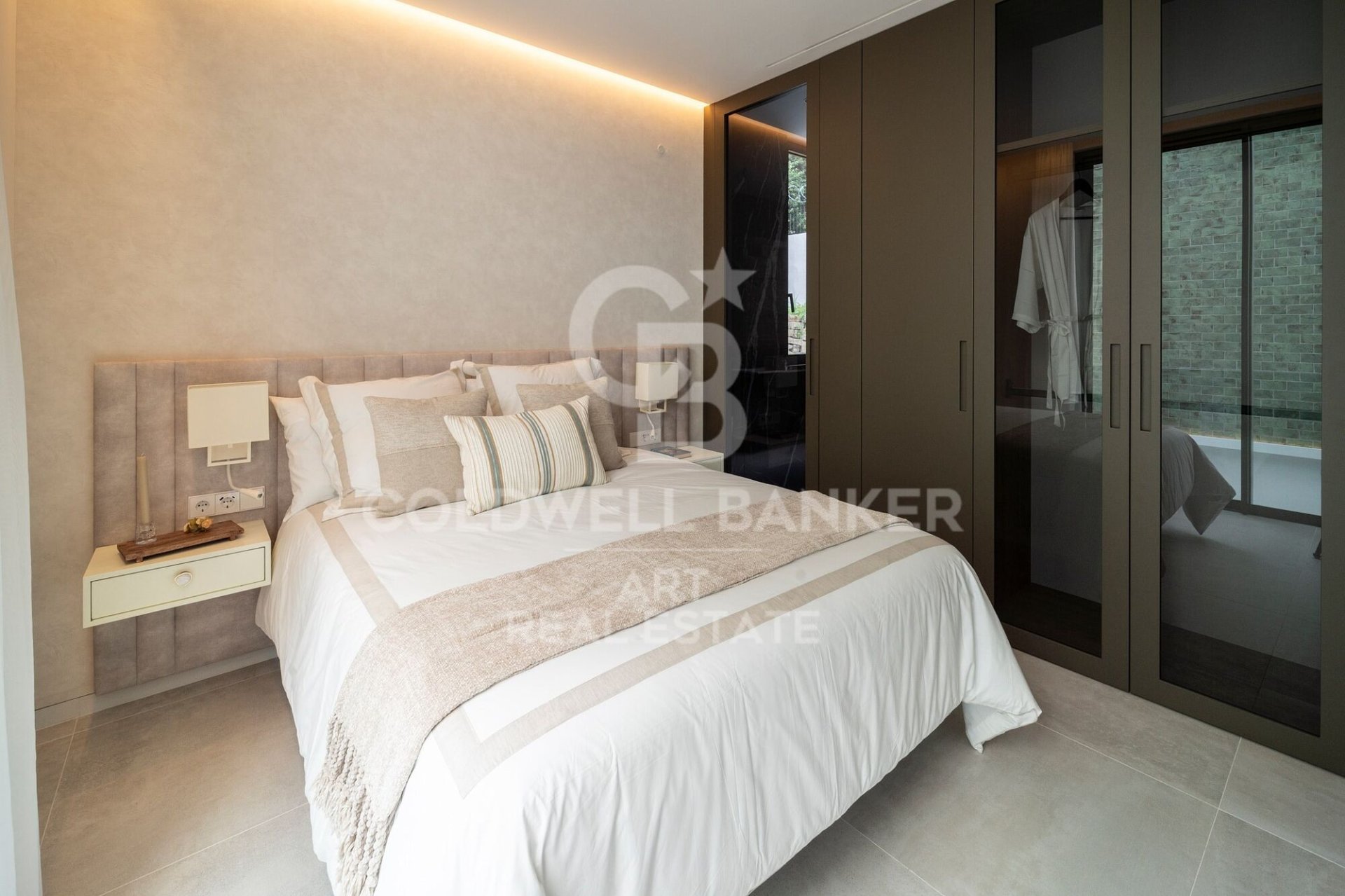 Villa in Benahavis, Malaga, Spain 6 bedrooms, 1182 sq.m. No. 157668