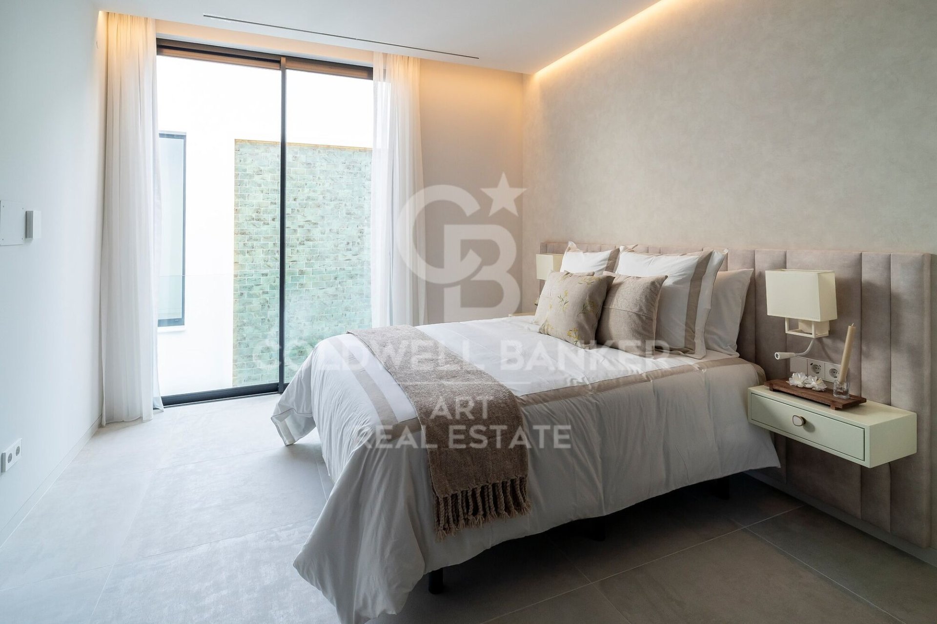 Villa in Benahavis, Malaga, Spain 6 bedrooms, 1182 sq.m. No. 157668