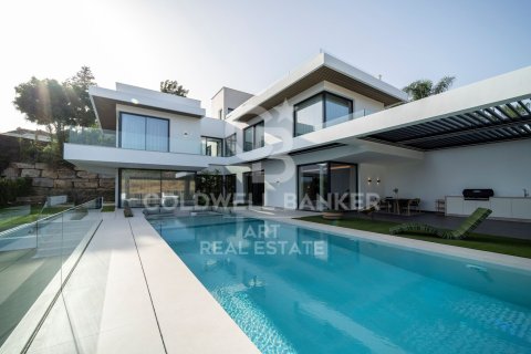 Villa in Benahavis, Malaga, Spanien 6 Schlafzimmer, 1182 m2 Nr. 157668