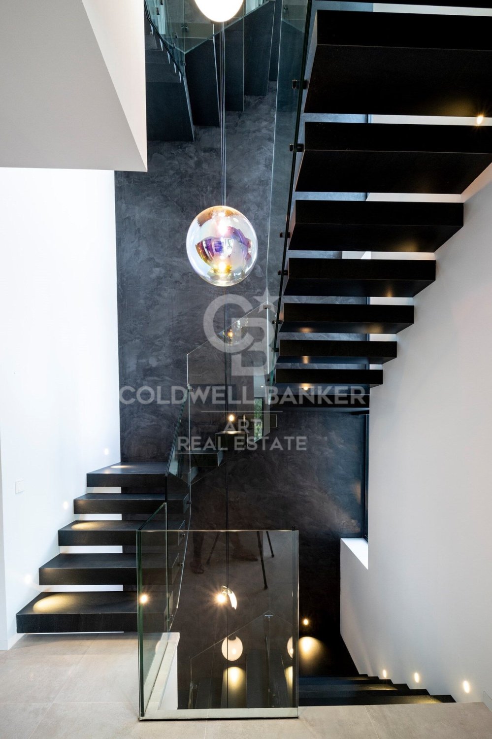 Villa in Benahavis, Malaga, Spain 6 bedrooms, 1182 sq.m. No. 157668