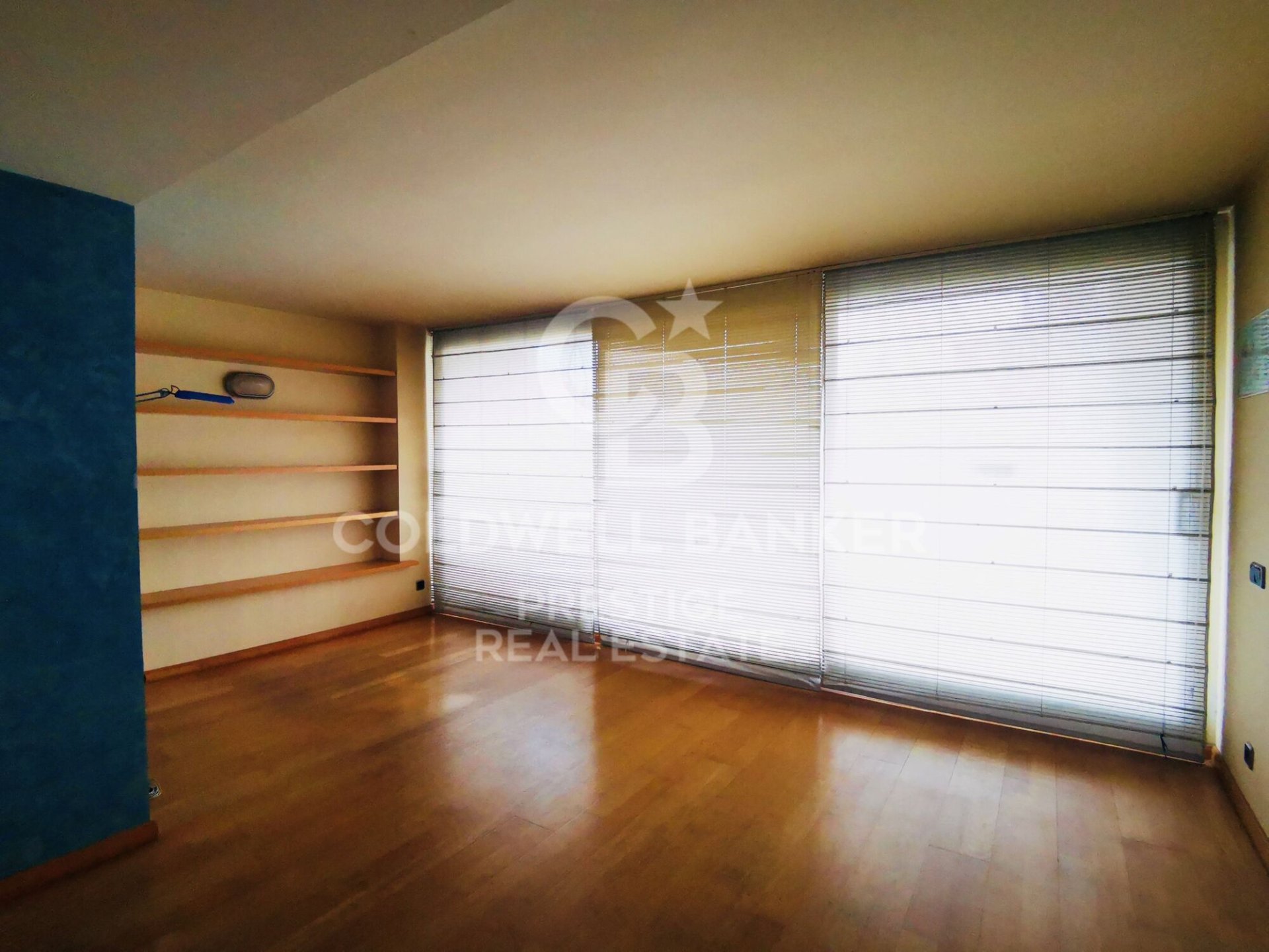 Gewerbeimmobilien in Barcelona, Spanien 564 m2 Nr. 157662