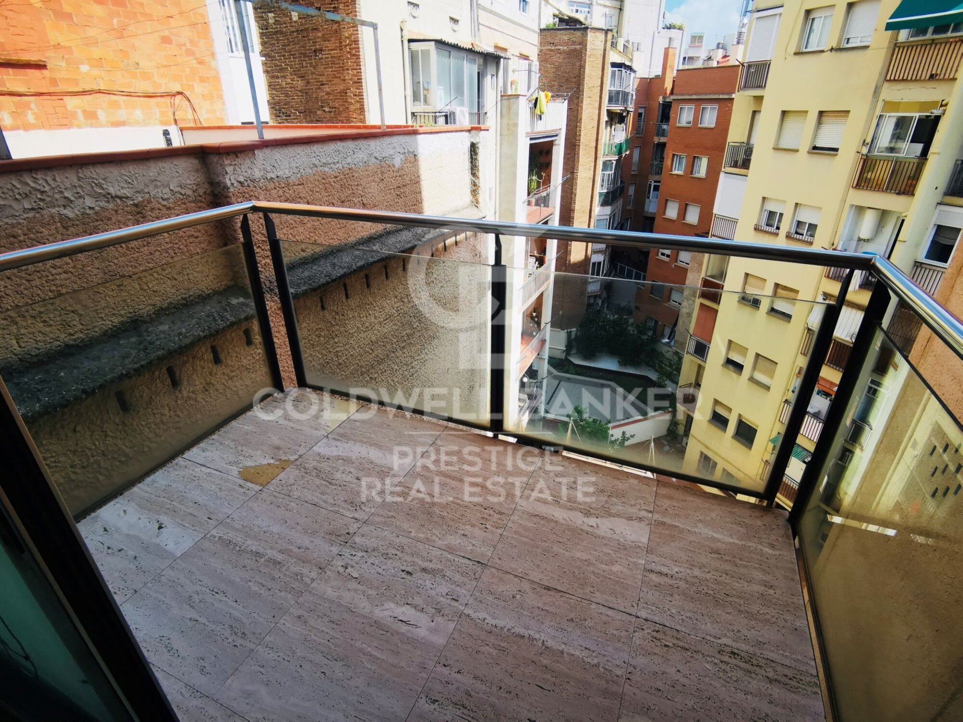 Gewerbeimmobilien in Barcelona, Spanien 564 m2 Nr. 157662